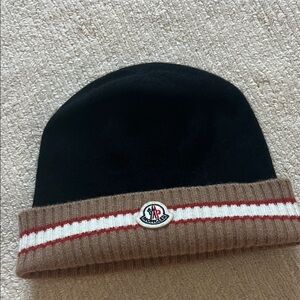 Moncler Black and Tan Wool Beanie with Logo kids